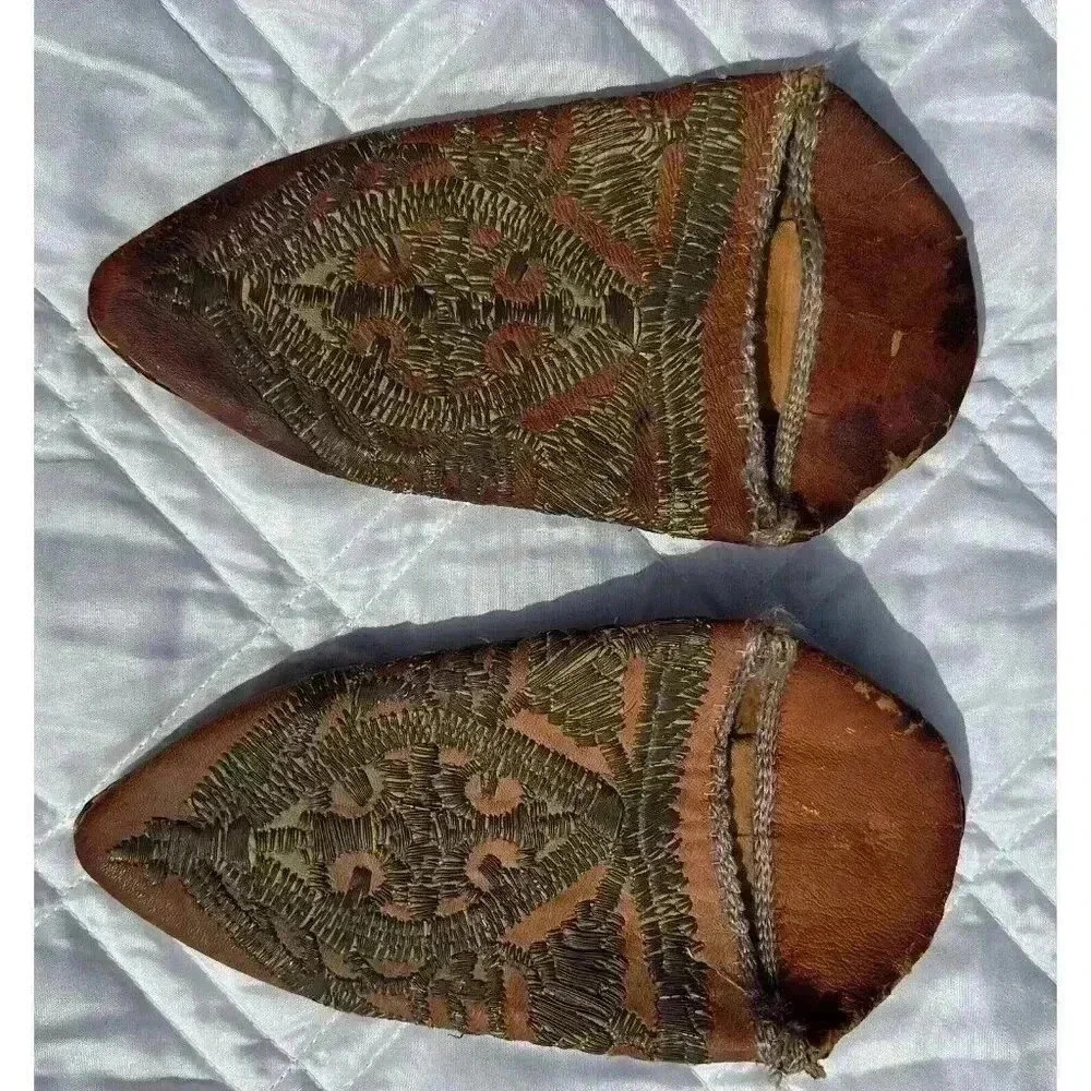 Vintage Moroccan Barbouche Leather Slippers Shoes Leather Soled Antique AS IS